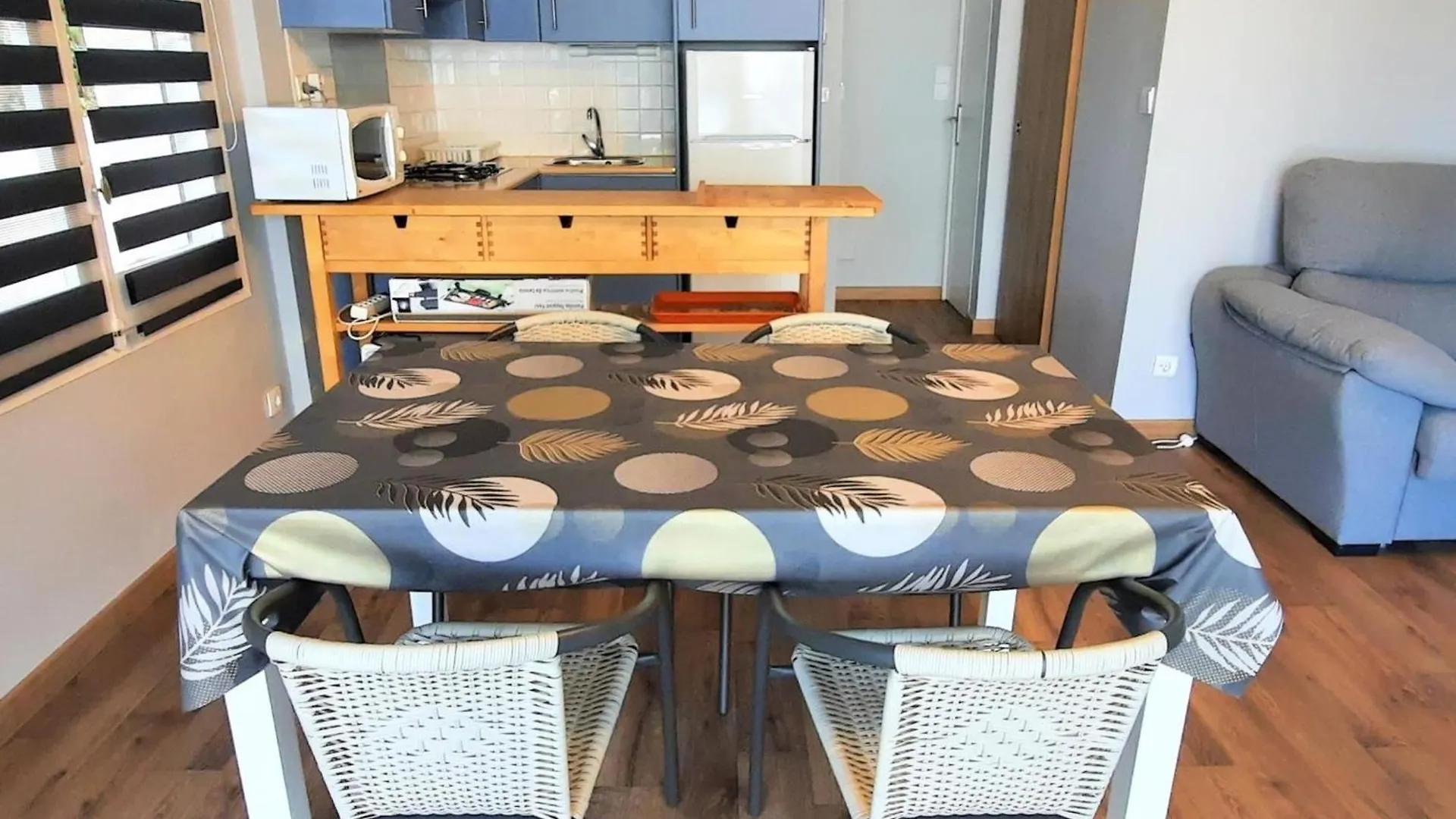 Amplio Apartamento En Planta Baja Con Terraza Y Jardin, Cerca De La Playa Carboneras, Llanca - Es-170-1 Lejlighed